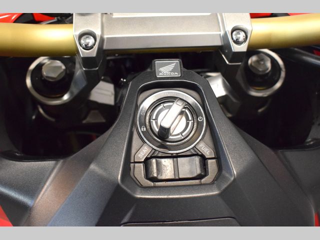 honda - x-adv