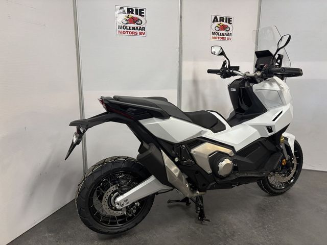 honda - x-adv