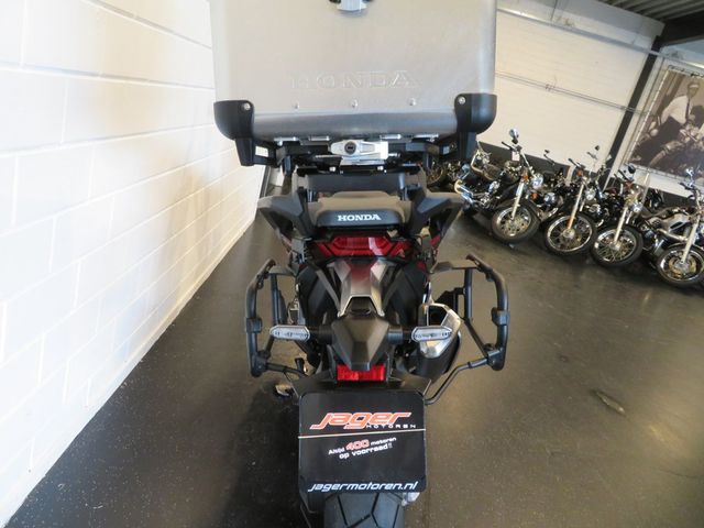honda - x-adv