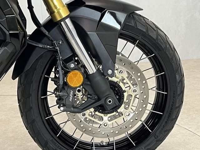 honda - x-adv