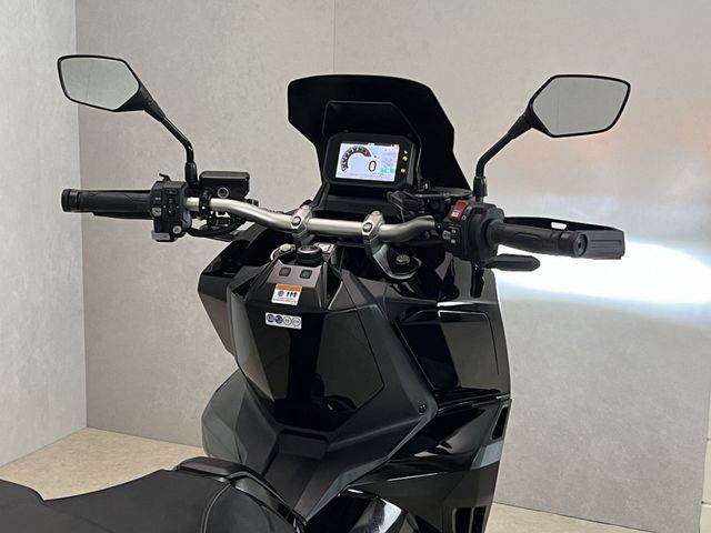 honda - x-adv