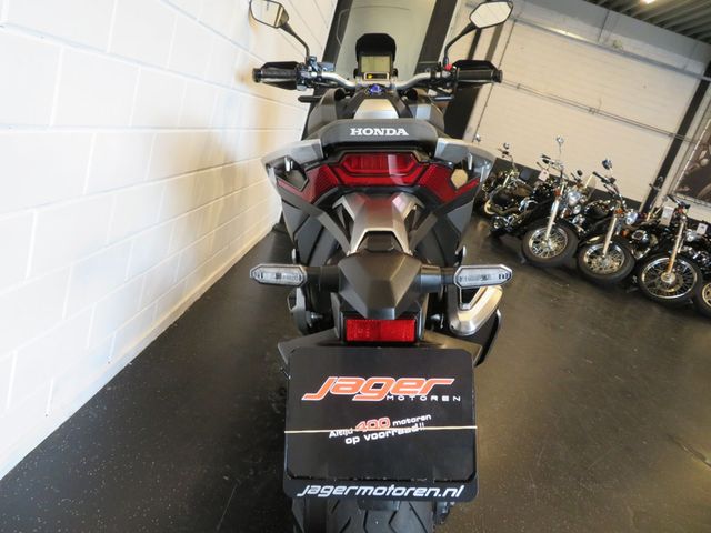 honda - x-adv
