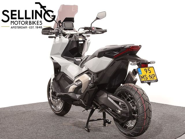honda - x-adv