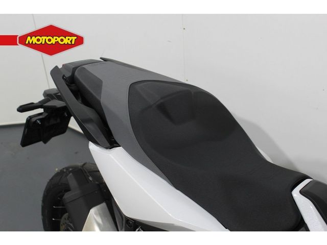 honda - x-adv