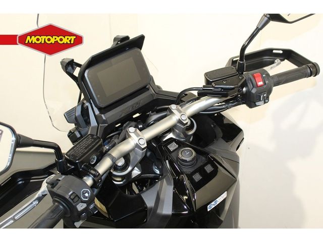 honda - x-adv
