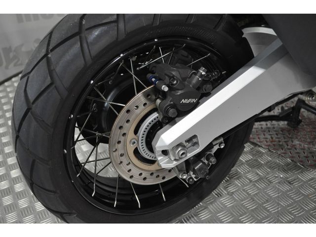 honda - x-adv