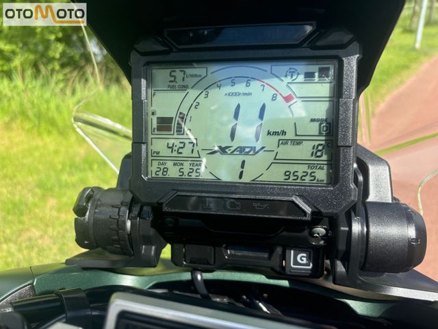 honda - x-adv