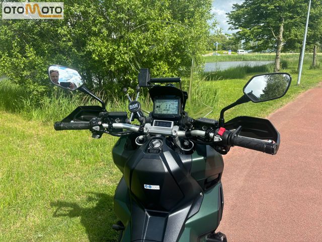 honda - x-adv