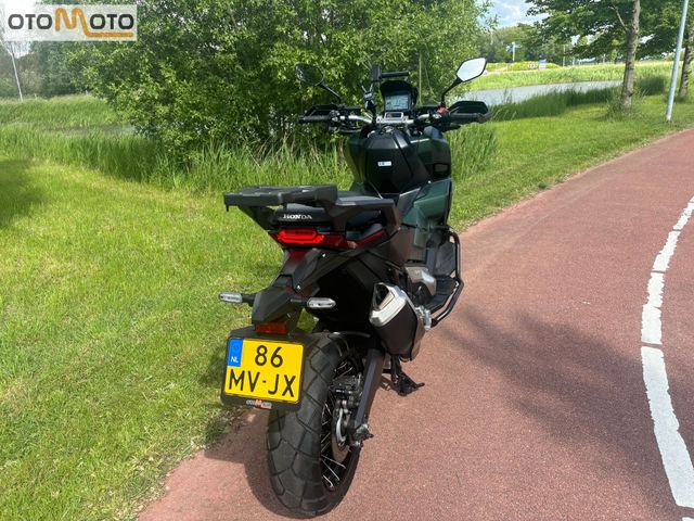honda - x-adv