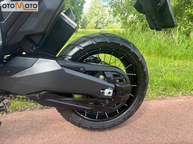 honda - x-adv