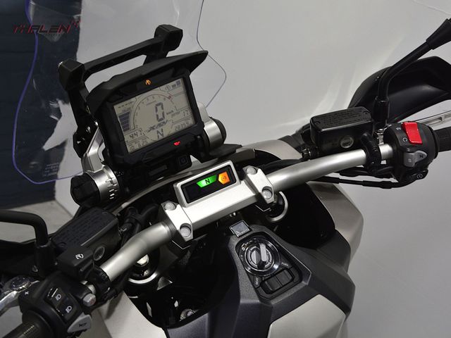 honda - x-adv