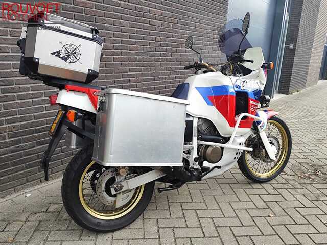 honda - xrv-750-africa-twin