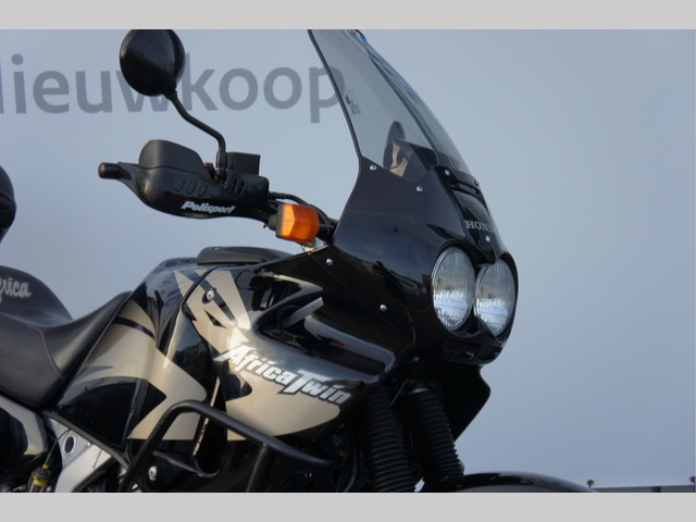 honda - xrv-750-africa-twin