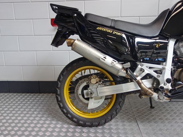 honda - xrv-750-africa-twin