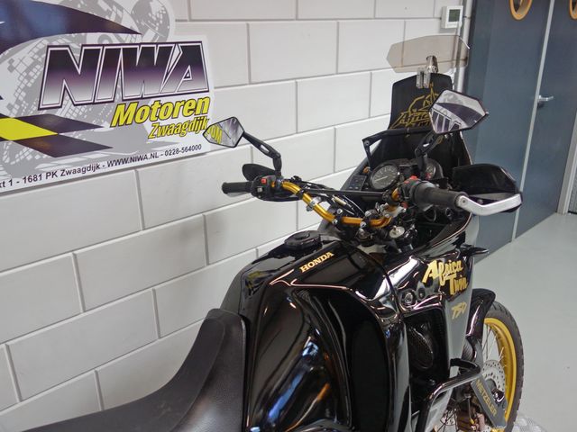 honda - xrv-750-africa-twin