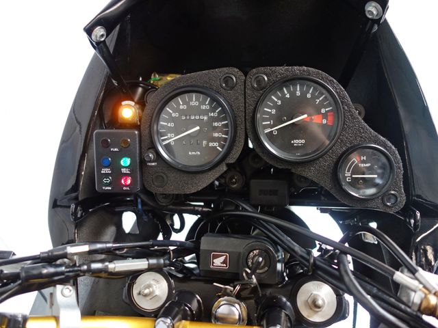 honda - xrv-750-africa-twin