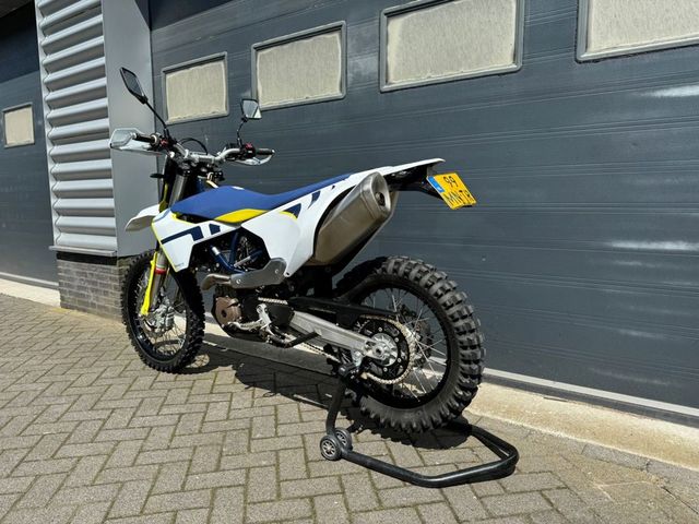 husqvarna - 701-enduro