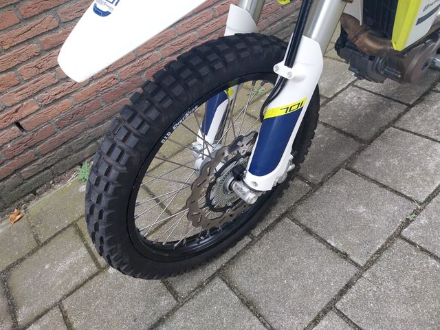 husqvarna - 701-enduro