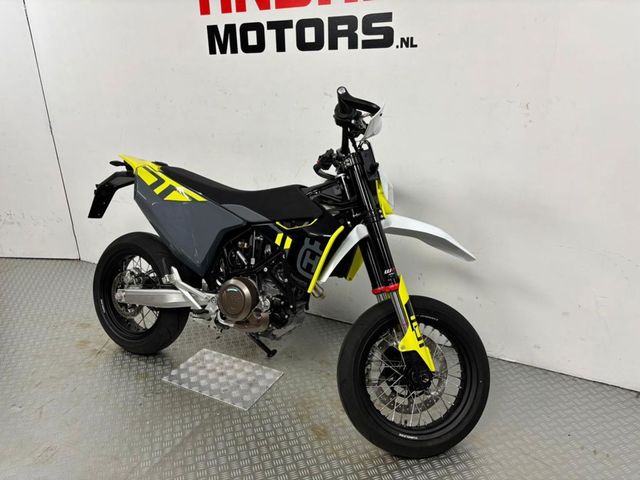 husqvarna - 701-supermoto