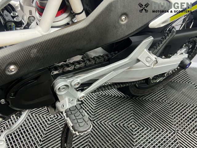 husqvarna - 701-supermoto