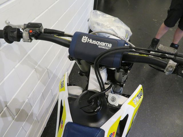 husqvarna - fc-250