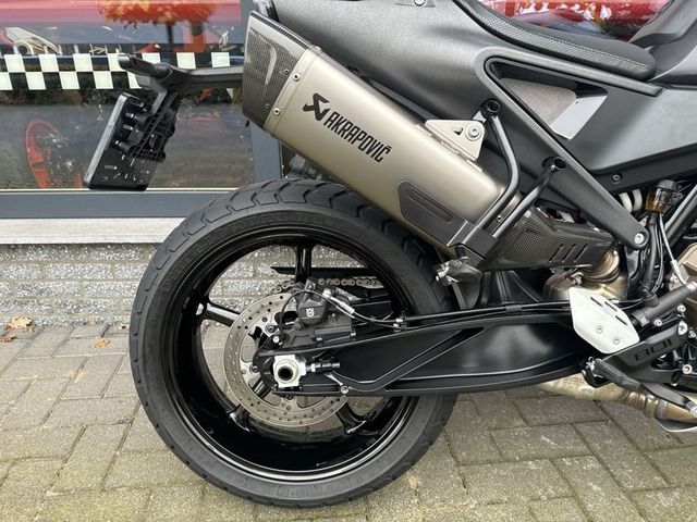 husqvarna - svartpilen-801