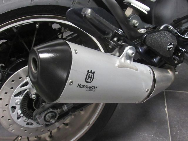 husqvarna - vitpilen-401