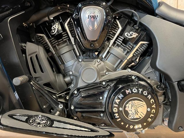 indian - challenger-dark-horse