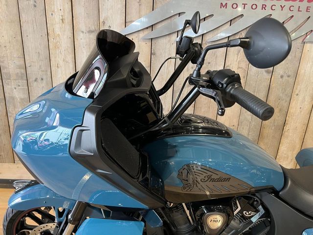 indian - challenger-dark-horse