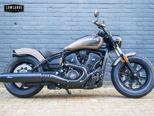 indian - scout-bobber-limited-tech