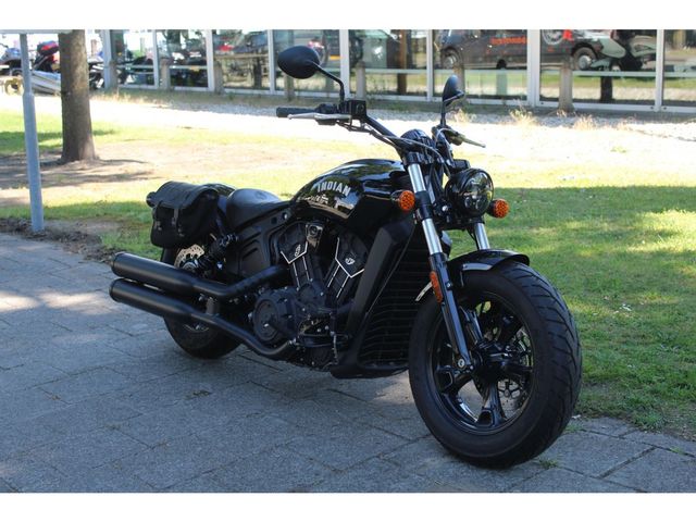 indian - scout-bobber-sixty