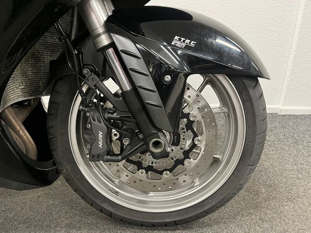 kawasaki - 1400-gtr