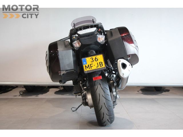 kawasaki - 1400-gtr