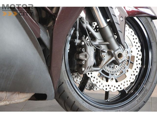 kawasaki - 1400-gtr