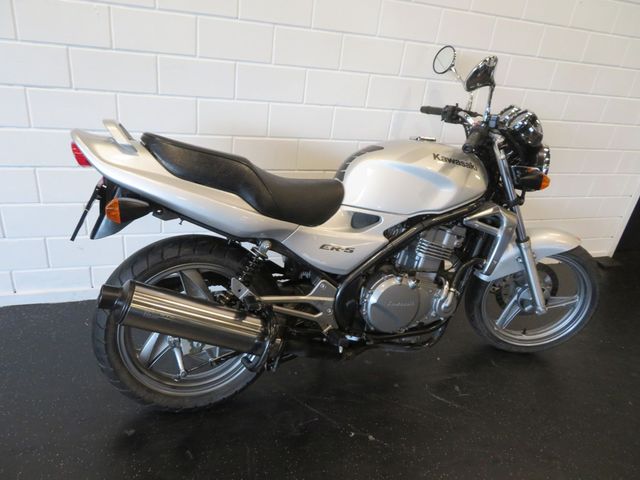 kawasaki - er-5