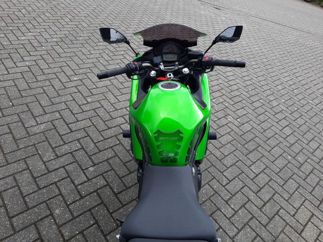kawasaki - er-6-f-abs