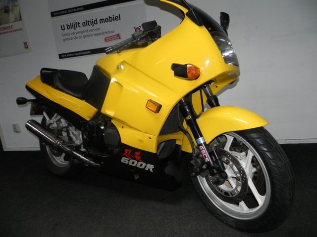 kawasaki - gpx-600-r