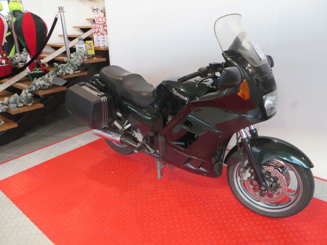 kawasaki - gtr-1000