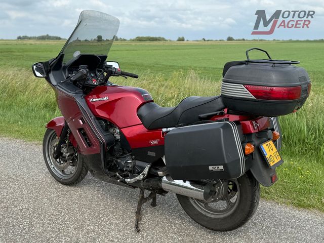 kawasaki - gtr-1000