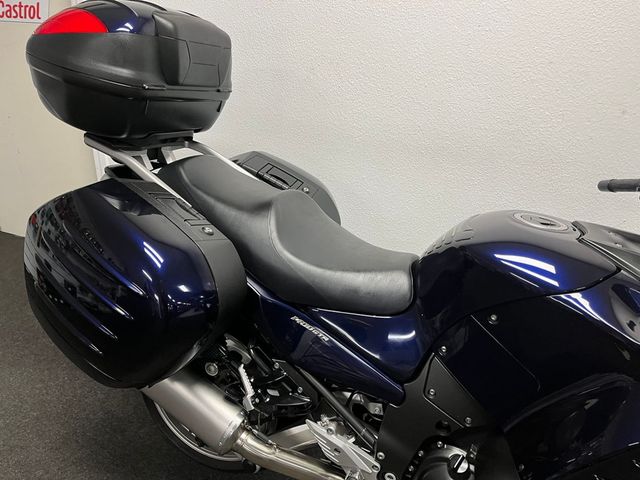 kawasaki - gtr-1400