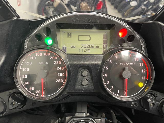 kawasaki - gtr-1400