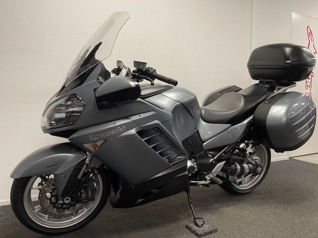 kawasaki - gtr-1400