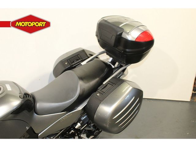 kawasaki - gtr-1400