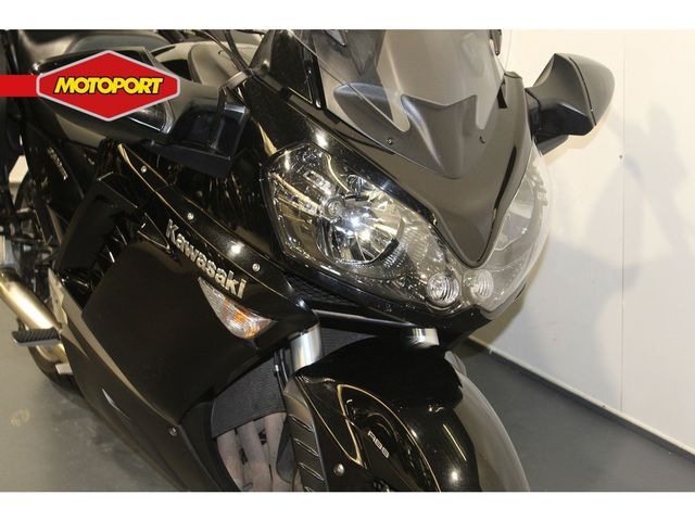 kawasaki - gtr-1400