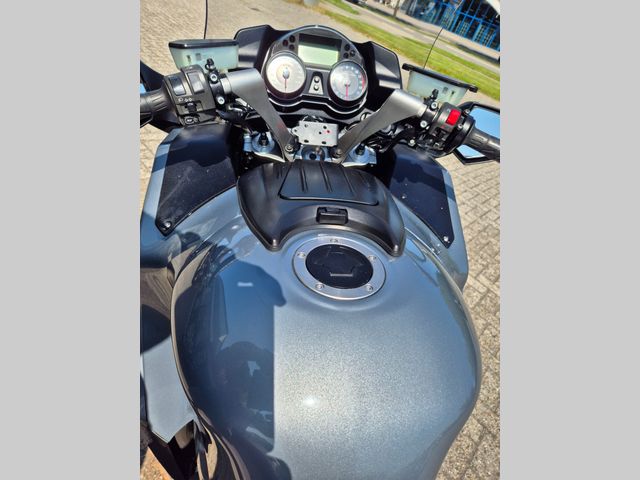 kawasaki - gtr-1400