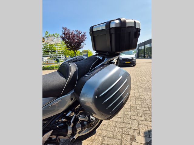 kawasaki - gtr-1400