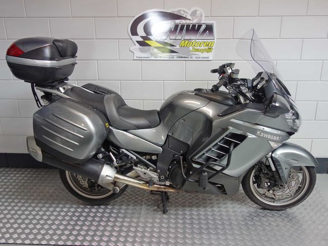 kawasaki - gtr-1400
