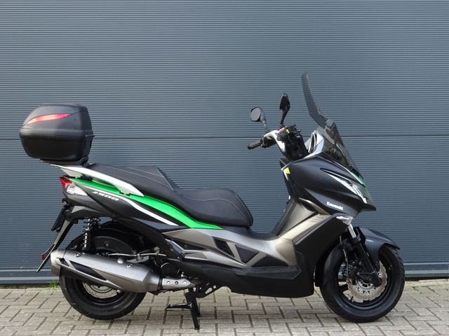kawasaki - j-300
