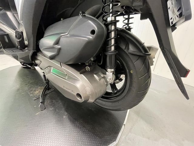 kawasaki - j-300