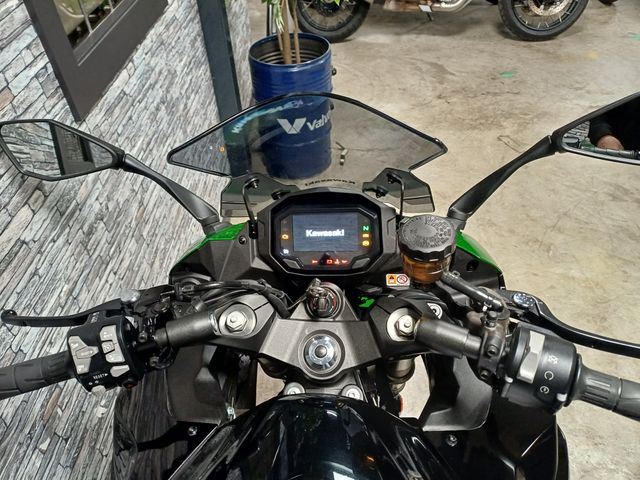 kawasaki - ninja-1000sx